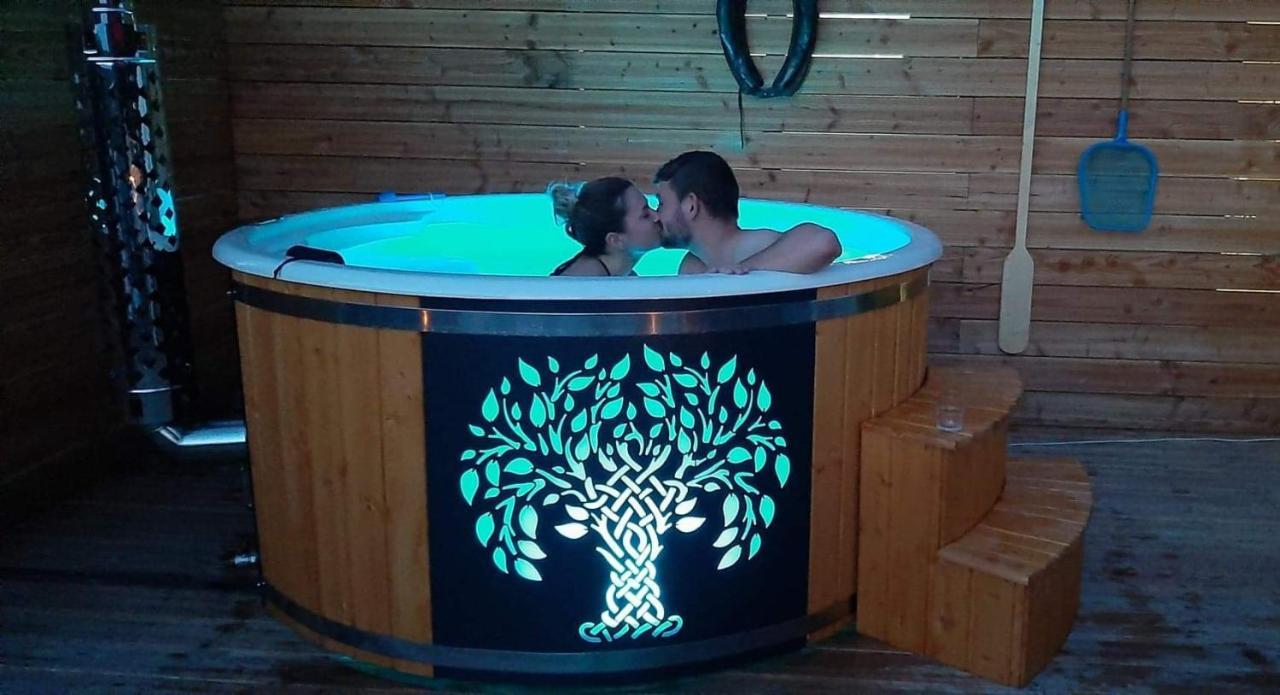 Au Chalet Bain Nordique Neuf Independant Calme Assure Haselbourg Eksteriør billede